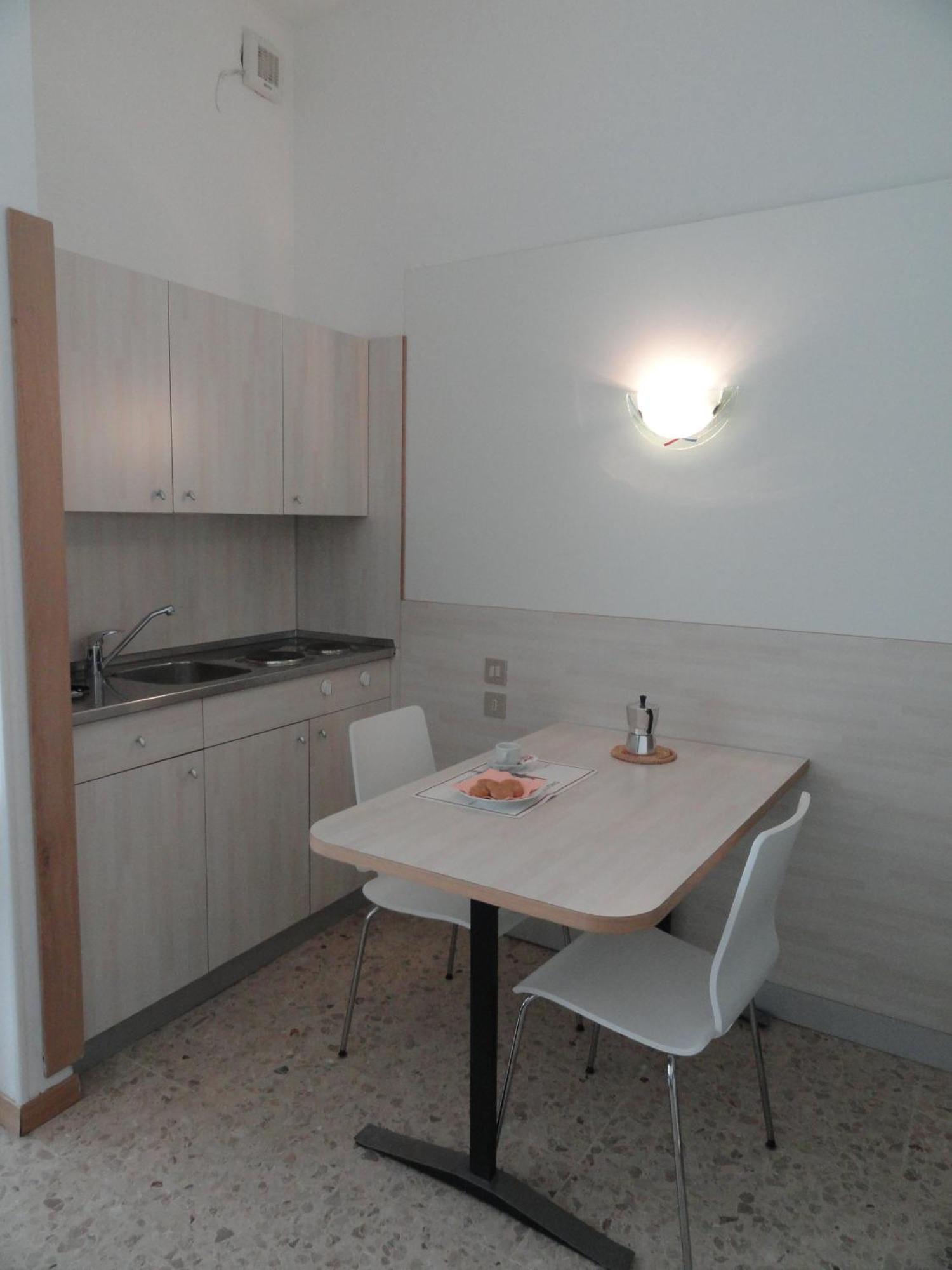 Residence Giusti 6 Milán Exterior foto